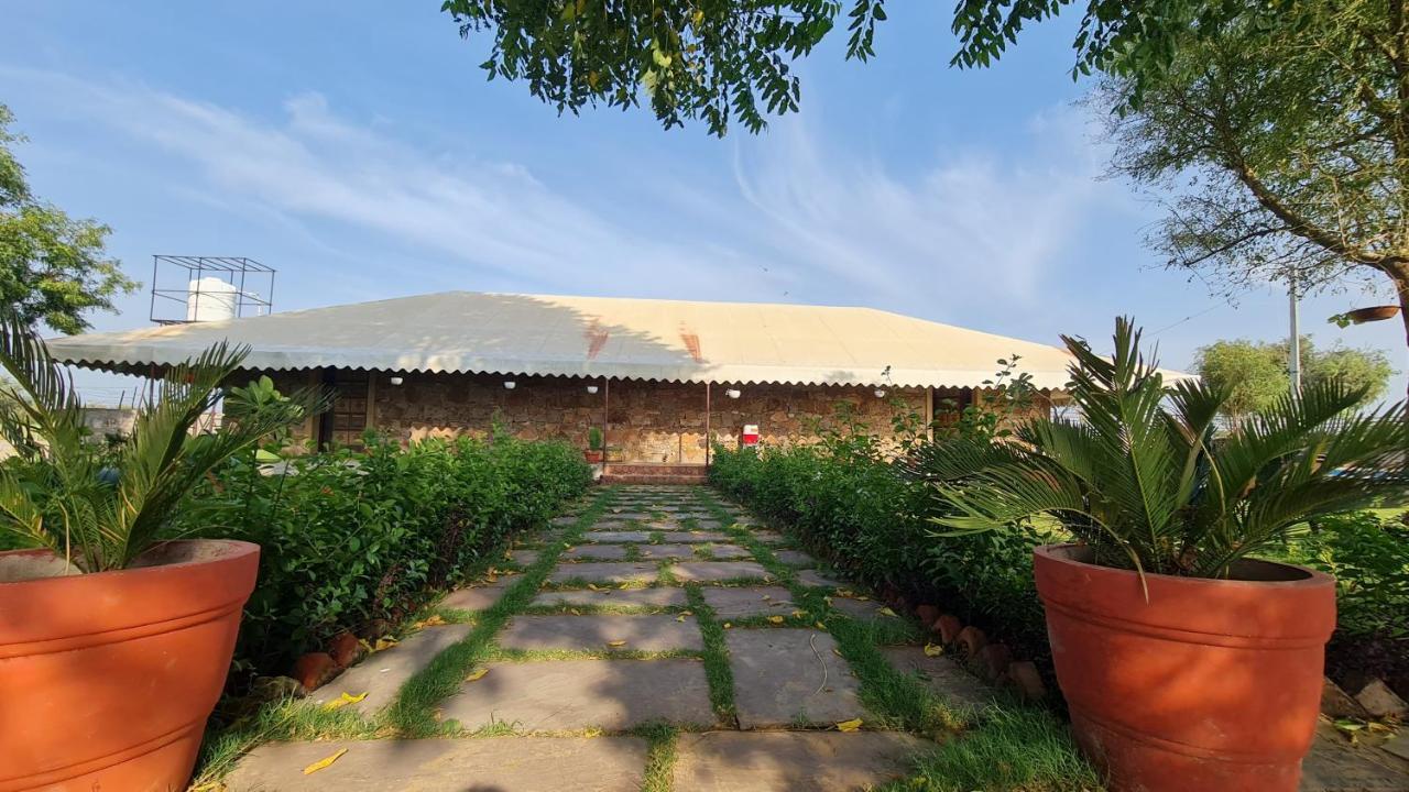 The Rustic Villa, A Stay With Luxuries Amenities And Exotic Nature Jaipur Eksteriør billede