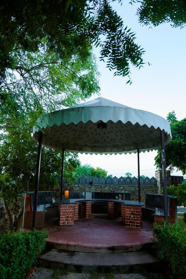 The Rustic Villa, A Stay With Luxuries Amenities And Exotic Nature Jaipur Eksteriør billede