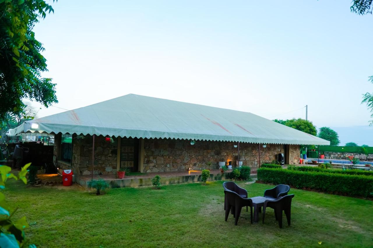 The Rustic Villa, A Stay With Luxuries Amenities And Exotic Nature Jaipur Eksteriør billede